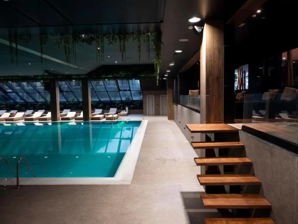 Select Hill Resort