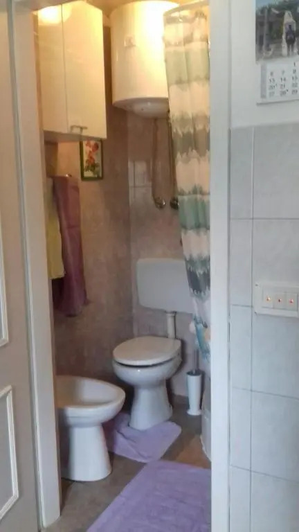 Apartments D