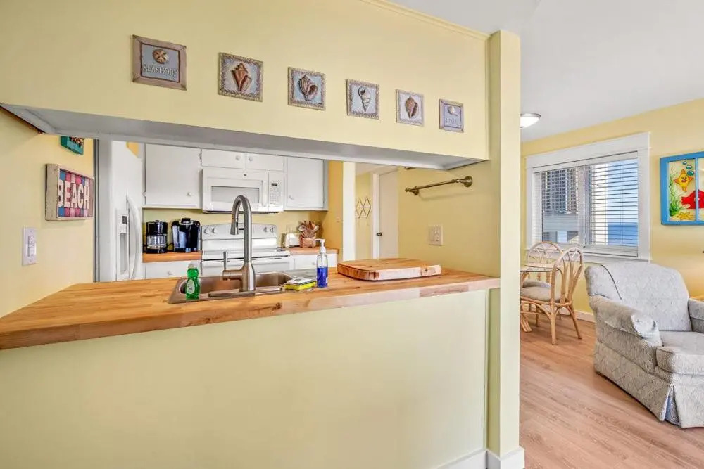 Sand Dollar Villas Unit 213 Soak Up The Sun