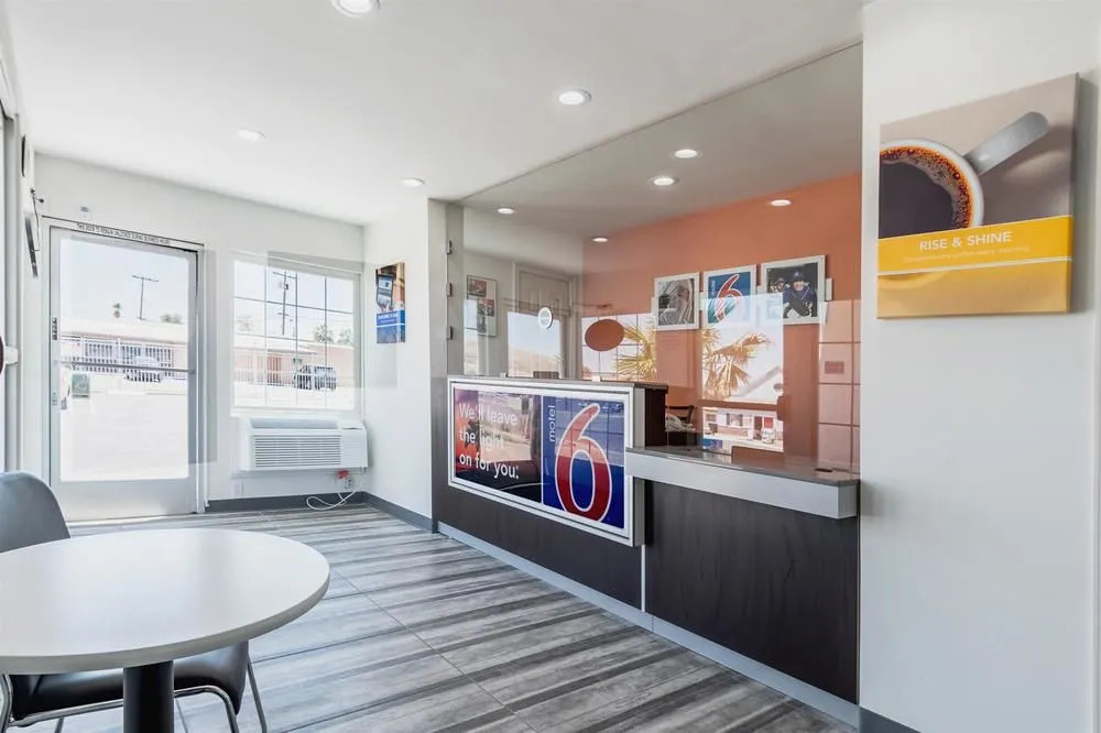 Americas Best Value Inn/motel 6 Barstow