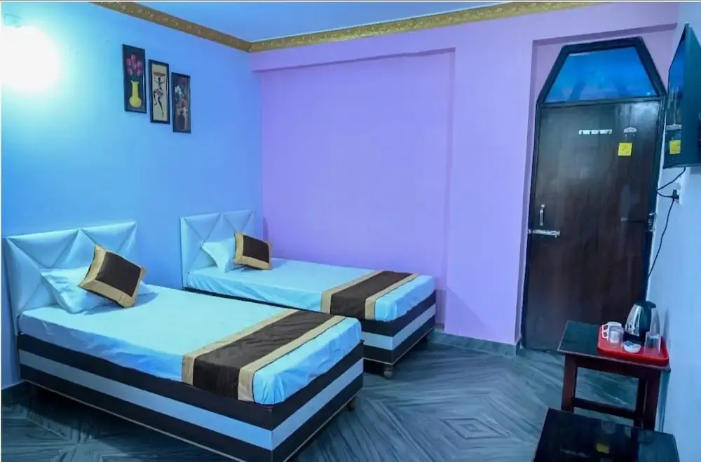 Anand Homestay