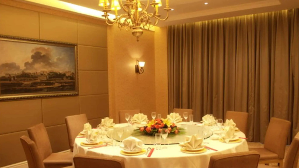 Hotel Paris Pan-Island