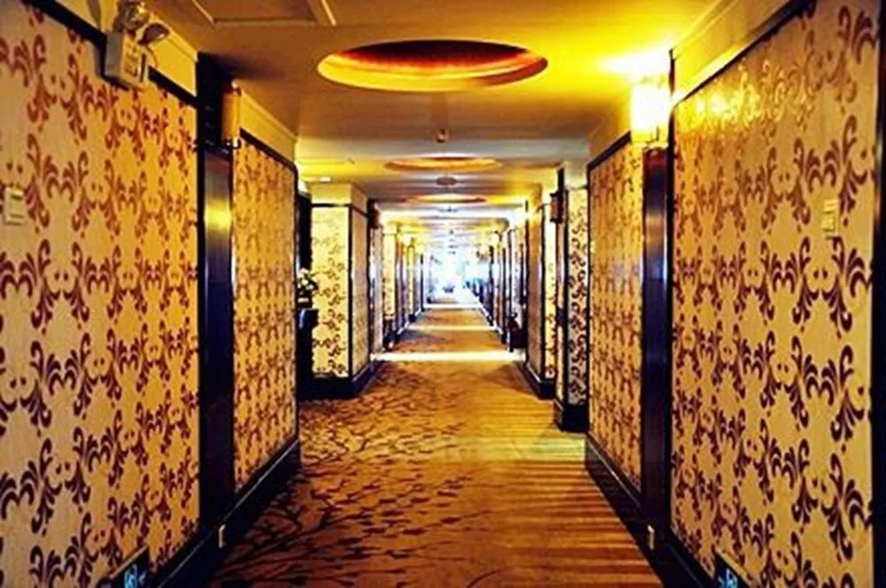 Ruilong Hotel