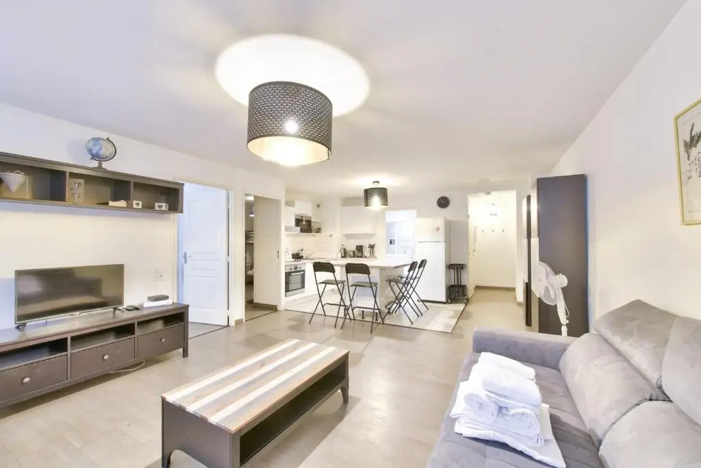 Modern 2 Bedroom flat 3min from the Vieux Port
