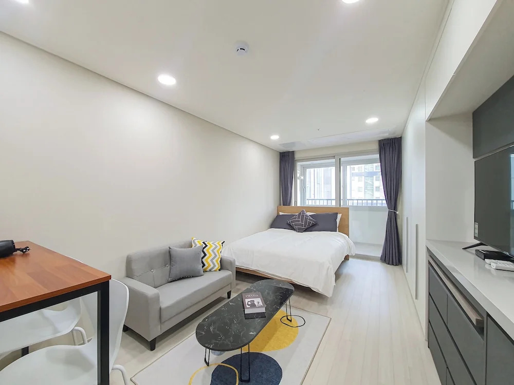 Jeju Centerpoint N Residence
