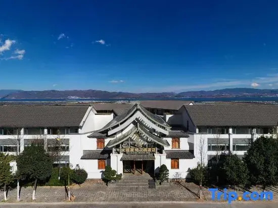 Dali Luchun Garden Hotel