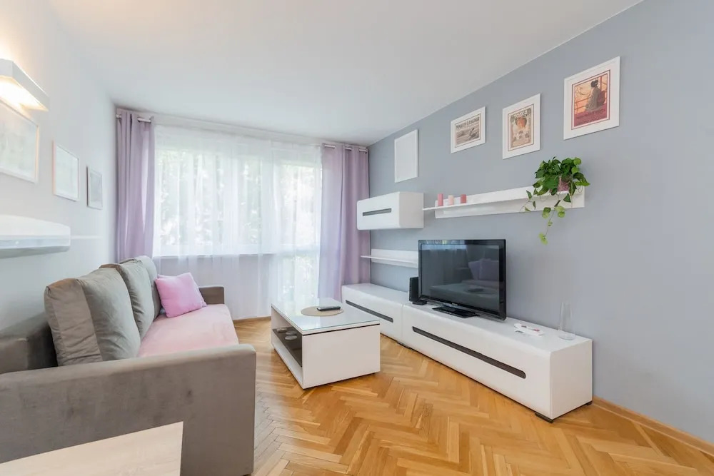 Summer 4 by Grand Apartments