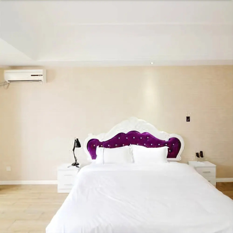 Tujia Sweetome Vacation Rentals