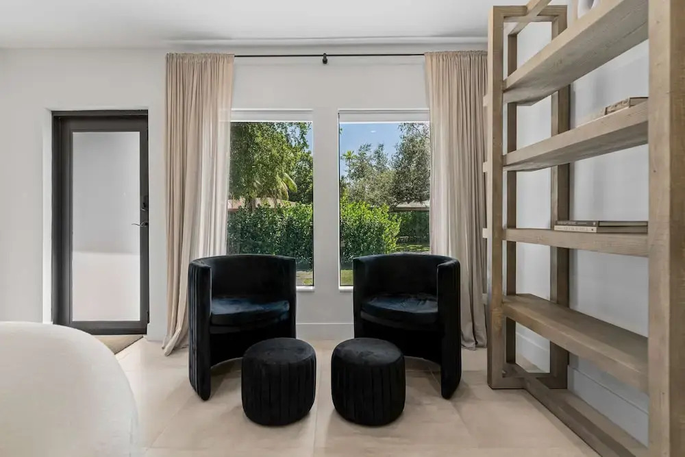 Casa Siesta Modern by Design District Hot Tub
