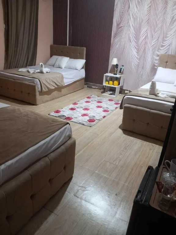 Narmar Hotel