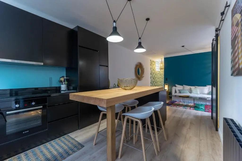 COCOON KEYWEEK Holiday House with lovely patio in Biarritz city center