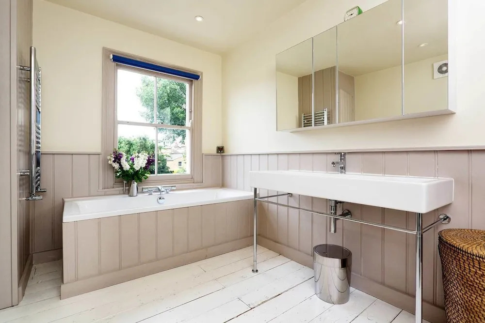 Newington Green Retreat
