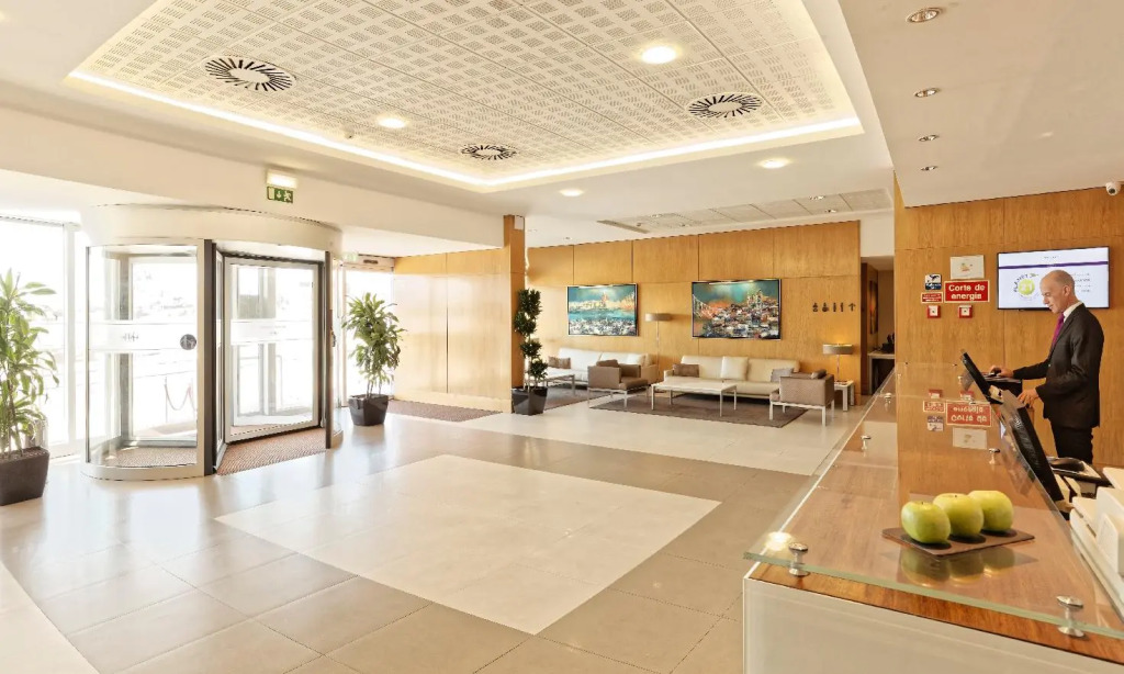 Mercure Lisboa Almada