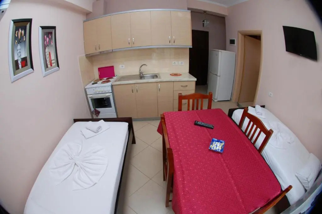 Hotel Vila Alvin & Apartments