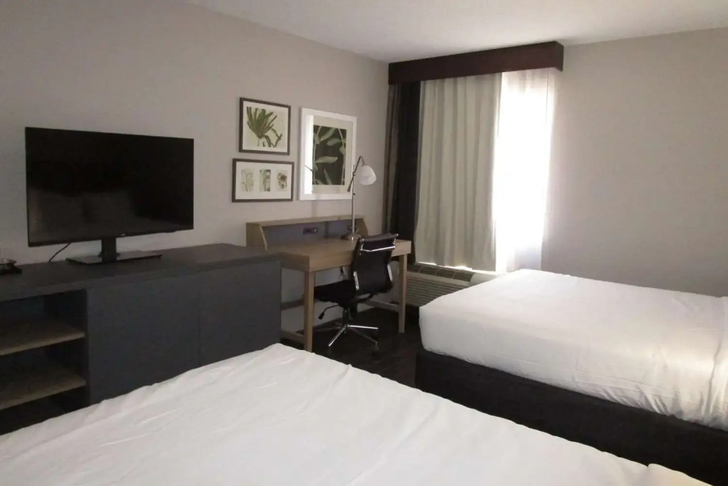 Country Inn & Suites by Radisson, Dunbar - Charleston