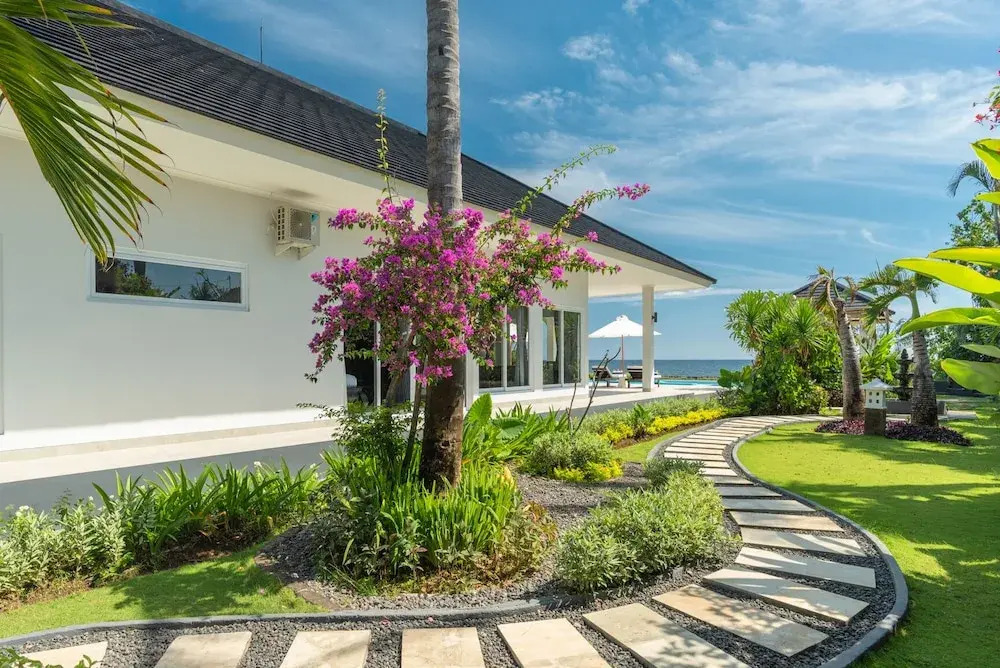Villa Akasa Segara - The Ocean Feels Like Home