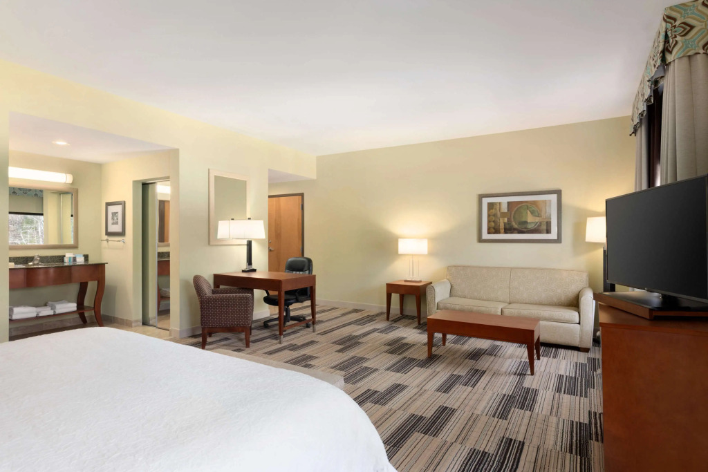 Hampton Inn & Suites Birmingham Airport Area