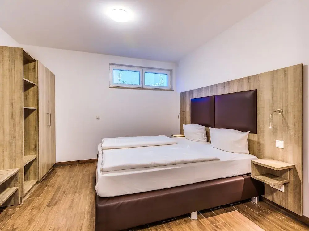 Apartment in Leipzig Near Stormthaler Lake