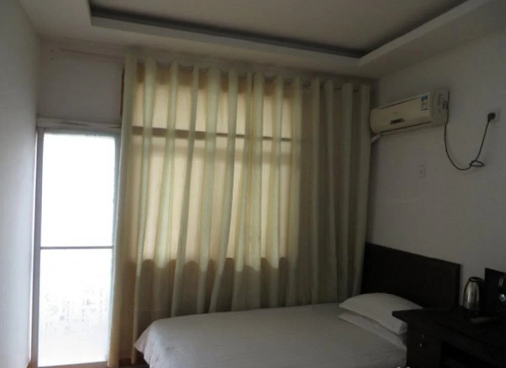 Junhe Tianranju Inn