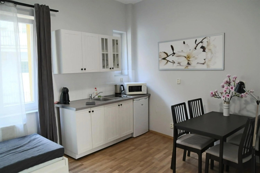 Budget Charles Square Apartments