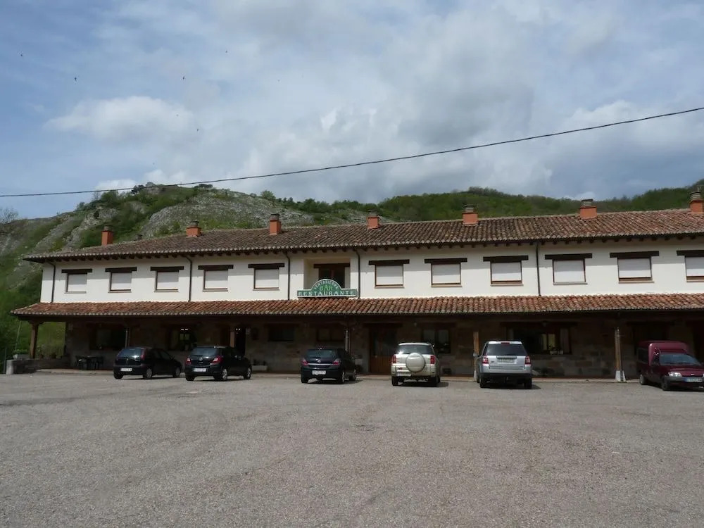 Hostal Restaurante Ventasierra