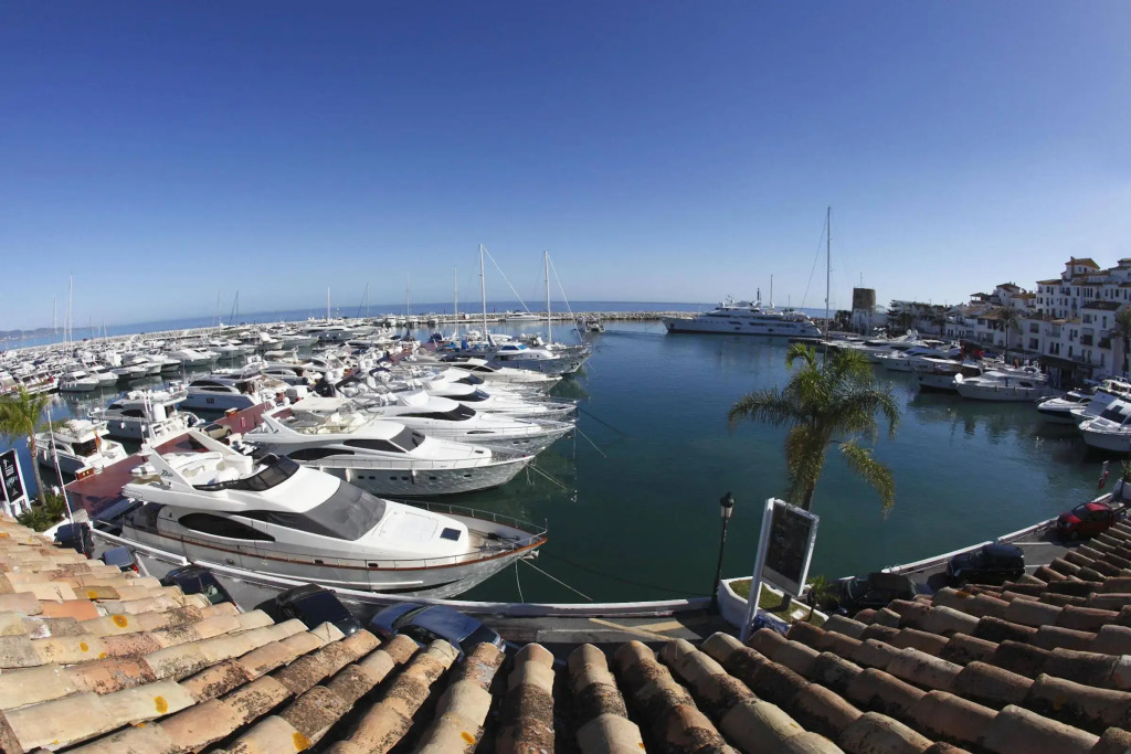 Occidental Puerto Banús