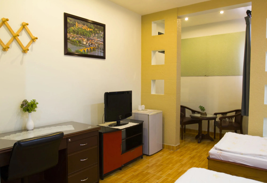 Spring Hotel