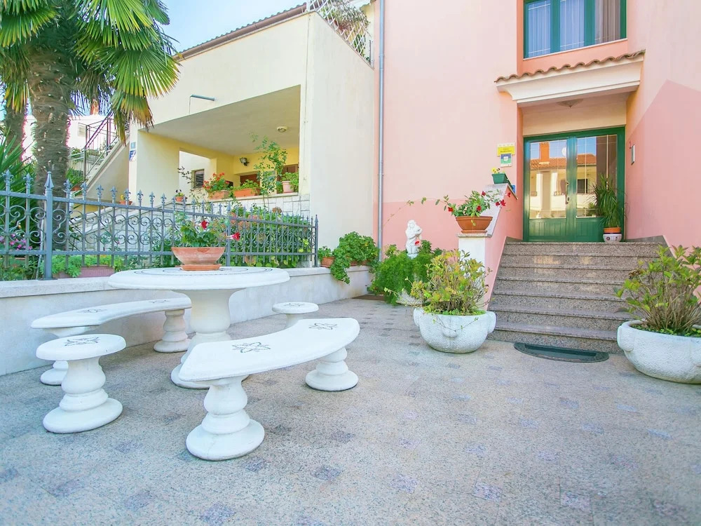 Nice Apartment Mareonda With Balcony With Forest and sea View in the Distance