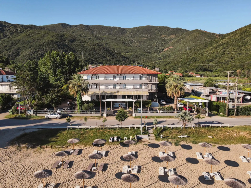 Calma Beach Hotel