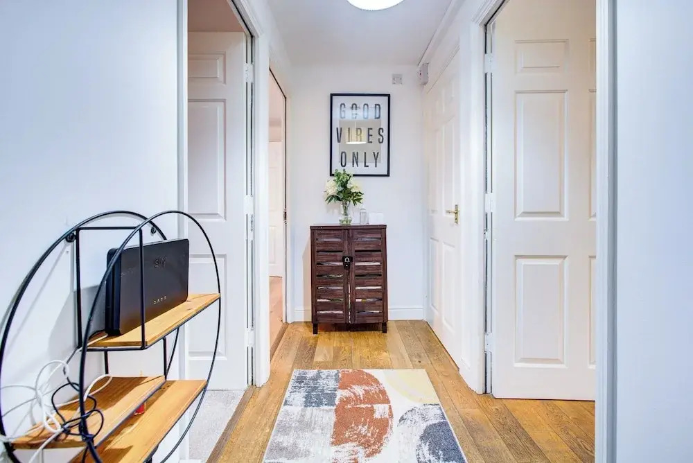 Spacious 2-bed Apartment, Family With Pets Welcome
