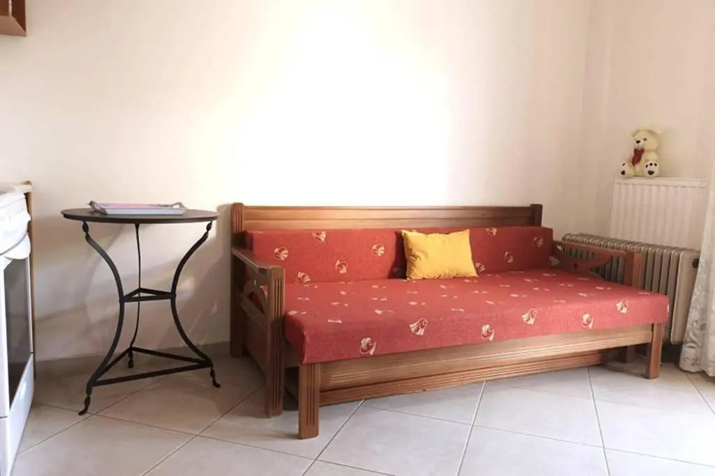 kallikratis apartment