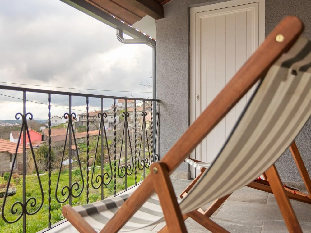 Mansion in Vale Abrigoso - Mezio With Patio