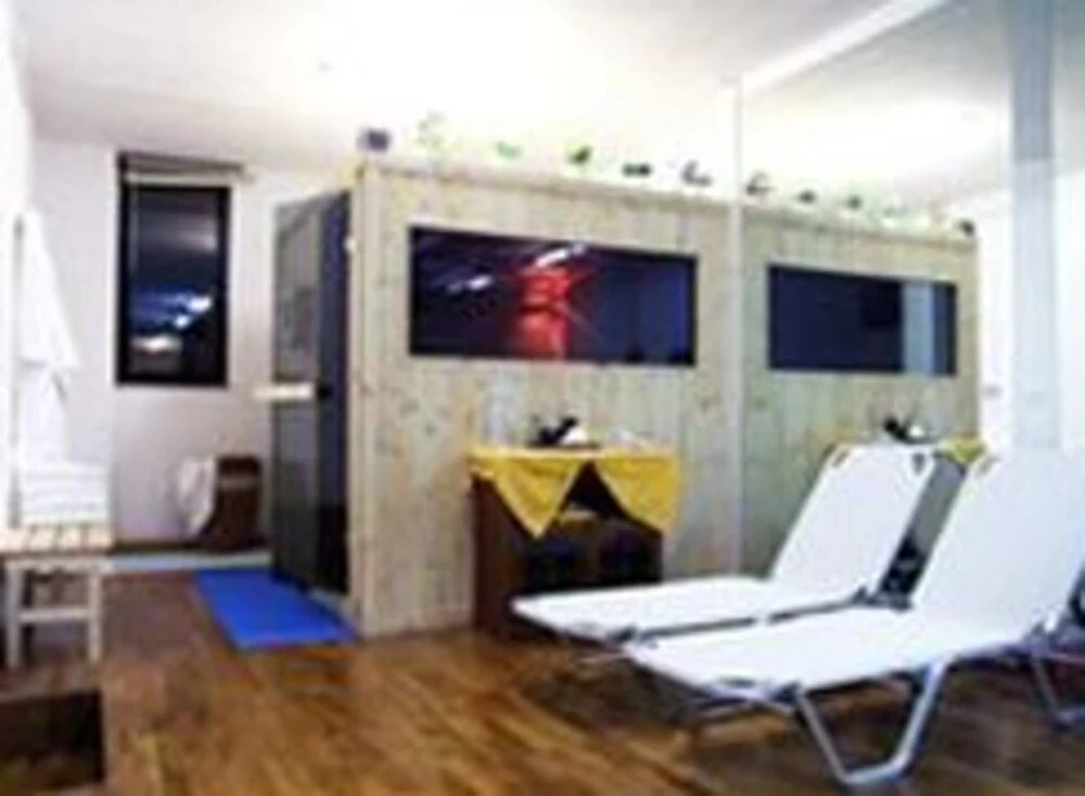One Park Hotel
