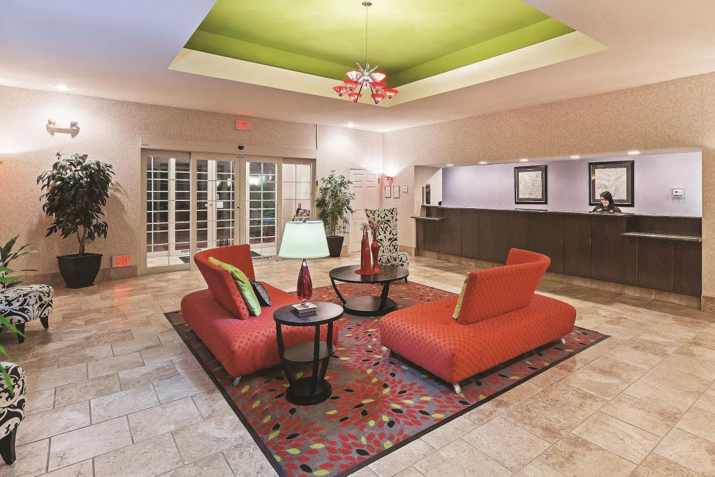 La Quinta Inn & Suites by Wyndham Decatur
