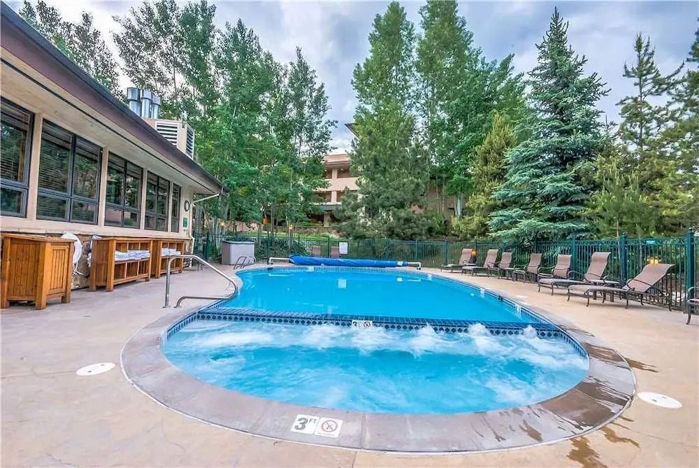 Canyon Creek B 204