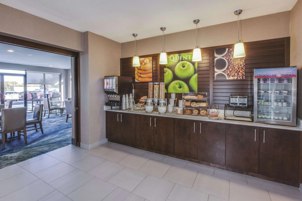 La Quinta by Wyndham Philadelphia Airport