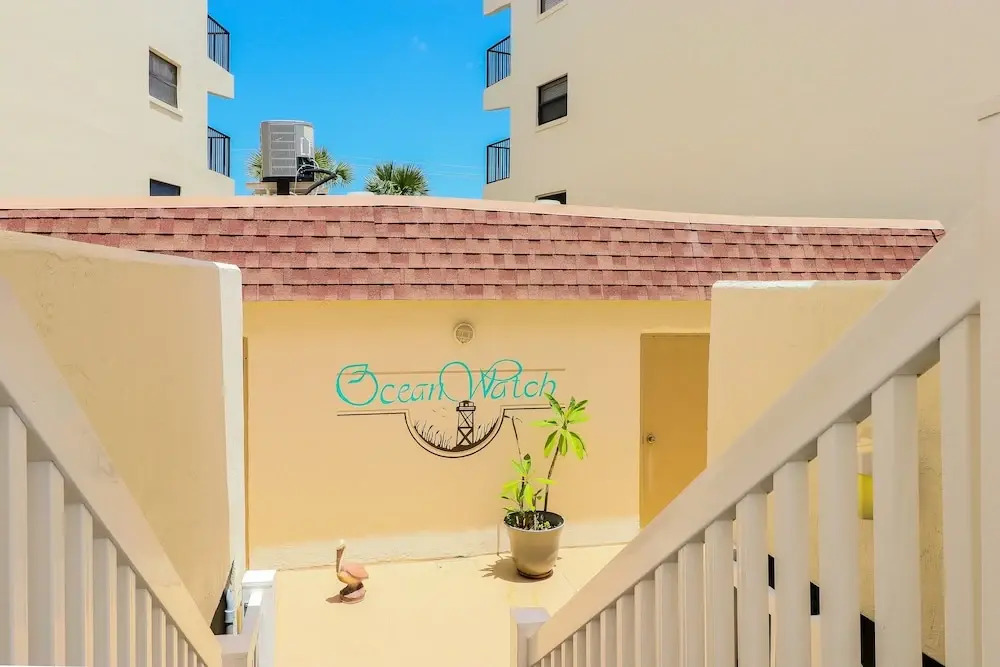 Ocean Watch Oasis