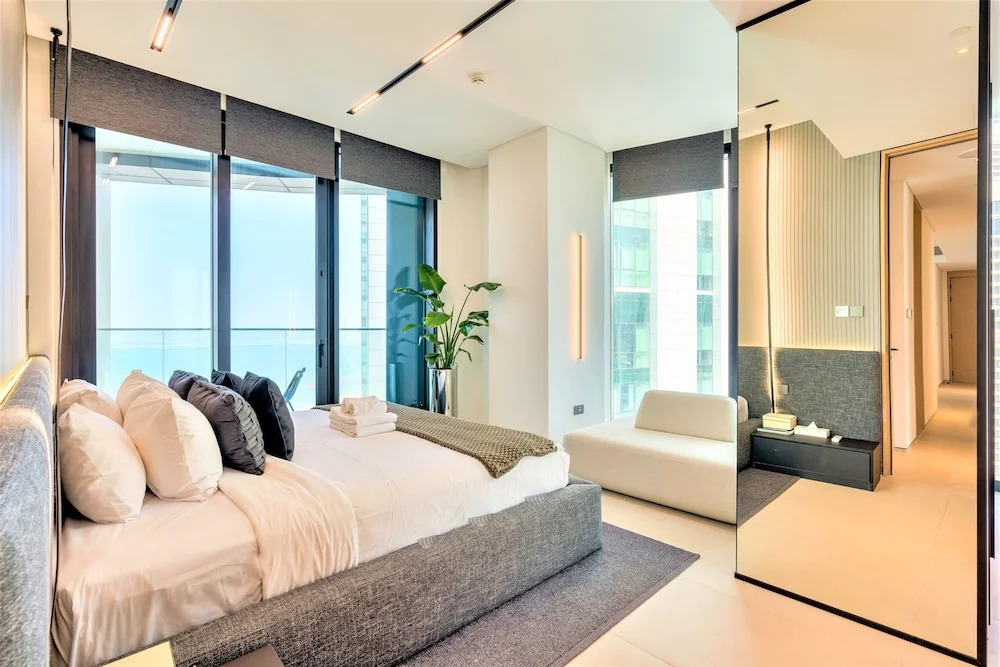 Luxury 3B With Sea View at the Address JBR