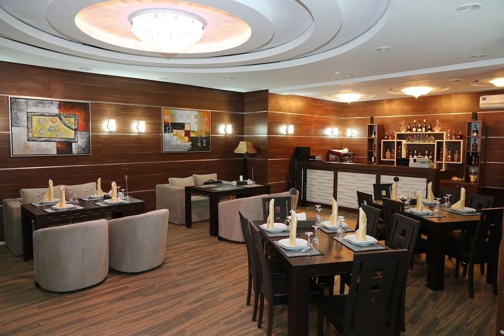 Luxe Lankaran Hotel