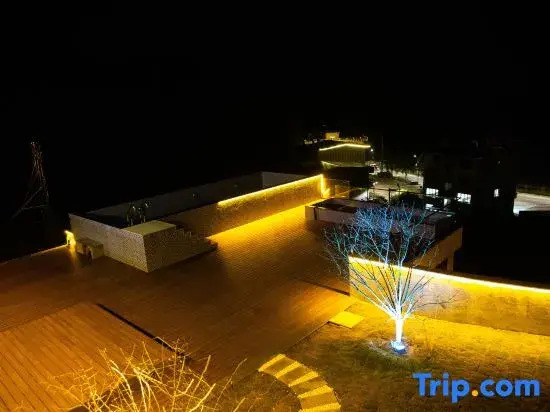 Yungu Mountain Villa