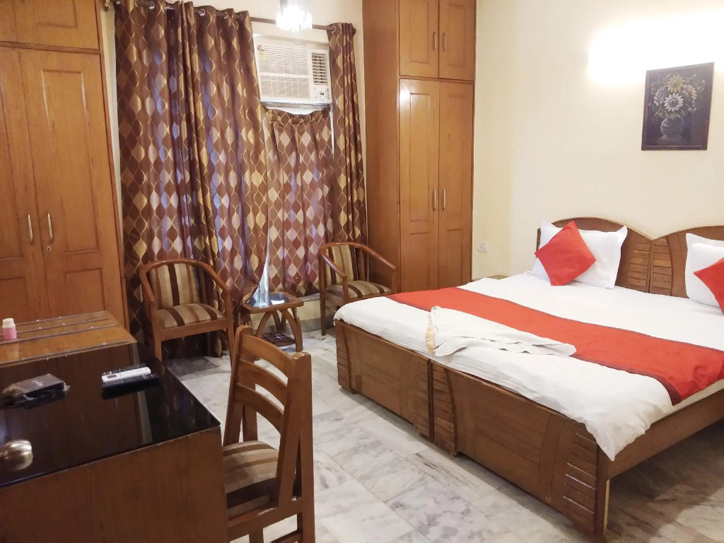 First Choice Guest House