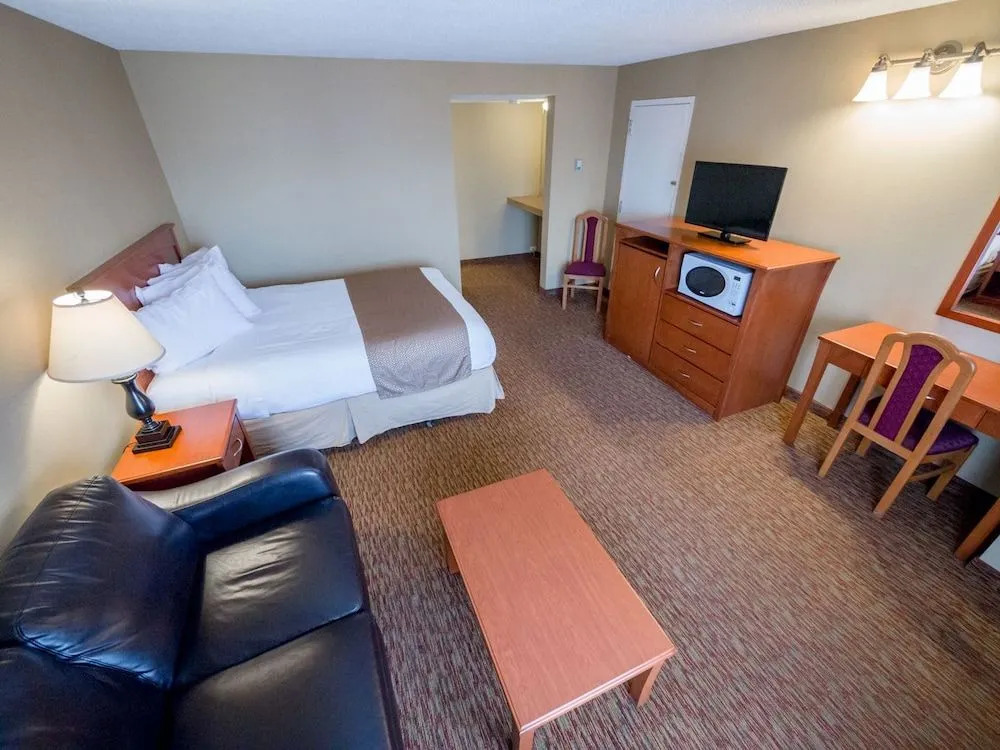 West Edmonton Motor Inn
