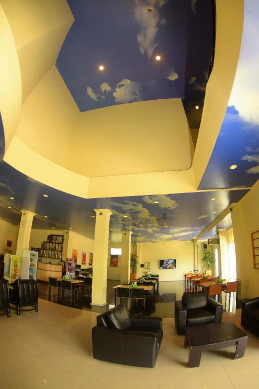 Mahkota Hotel Genteng