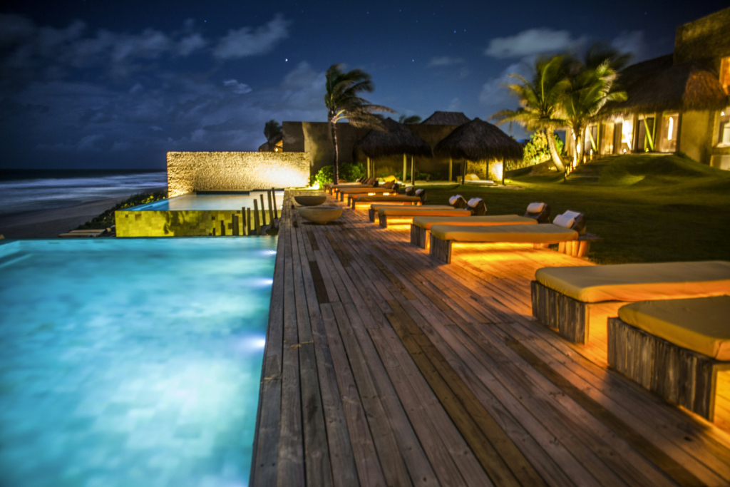 Kenoa Exclusive Beach Spa & Resort