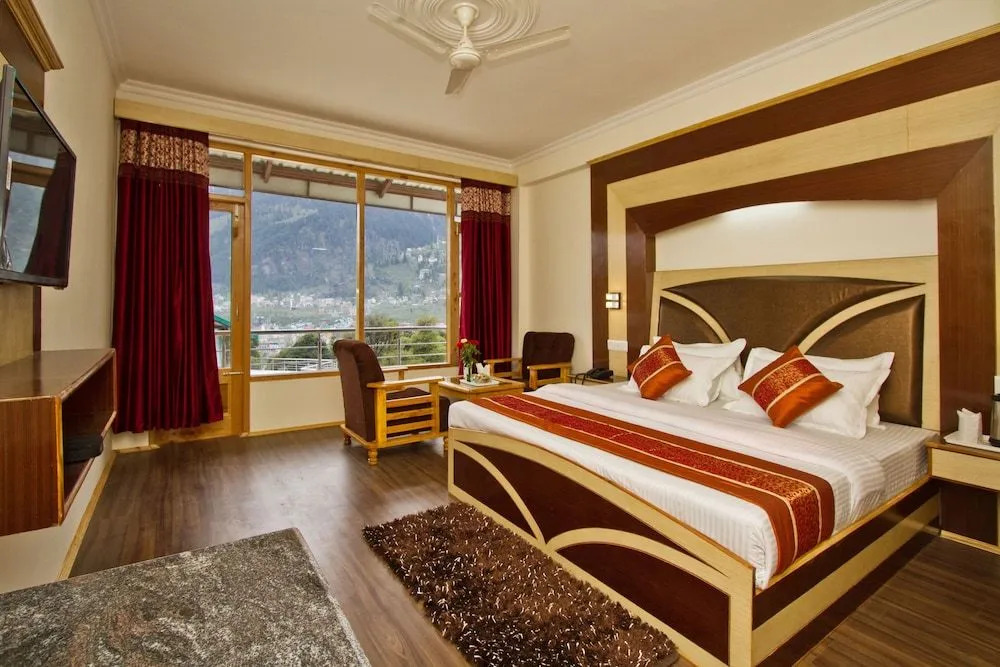 Hotel Manali Green