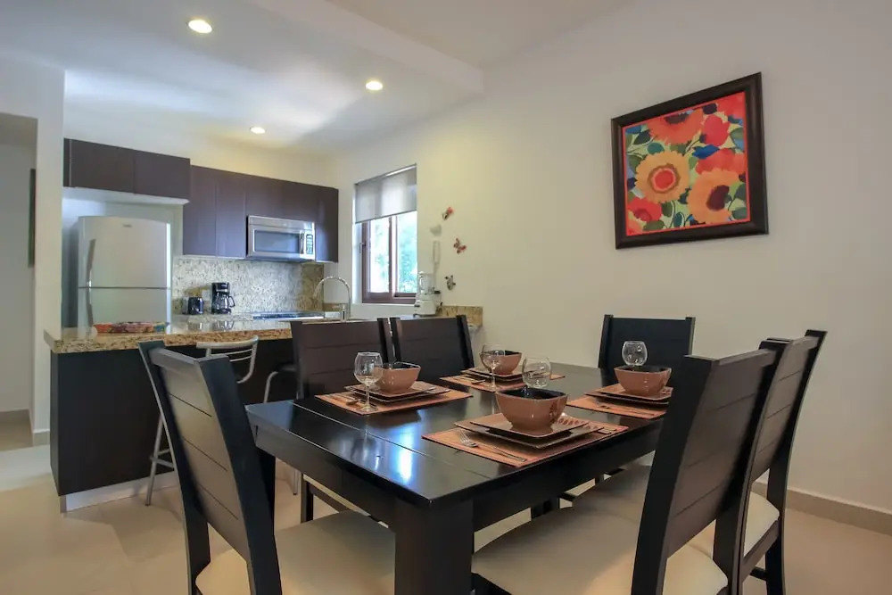 Resort Amenities Condo hosted by Olahola