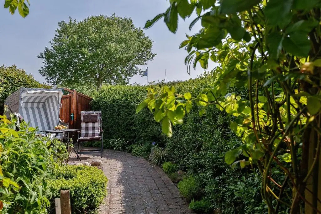 Haus-Blum-schoene-Ferienwohnung-in-absolut-ruhiger-Lage-in-Westerland