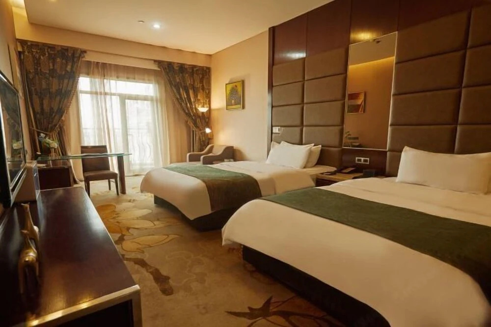 Urban Garden Hotel Linyi South Wofo Temple South Gate