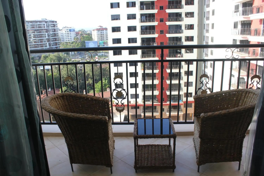Modern 2 Bedroom Apartment