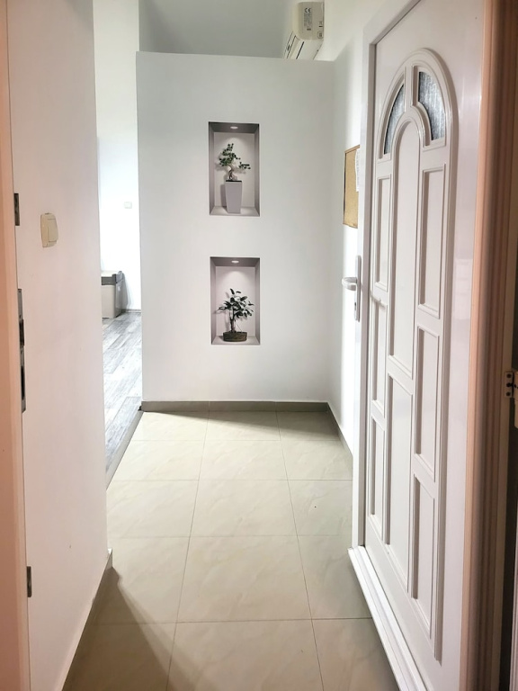 Apartments Mirko i Jela